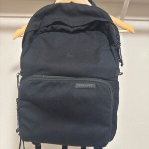 Brevité Jumper 18L Camera Backpack